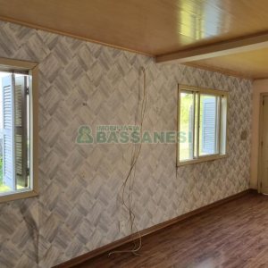 Casa com 120m², 4 dormitórios, 2 vagas, no bairro São Luiz em Caxias do Sul para Comprar