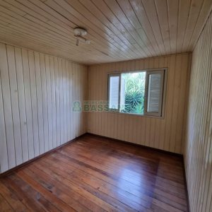 Casa com 120m², 4 dormitórios, 2 vagas, no bairro São Luiz em Caxias do Sul para Comprar