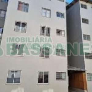 Apartamento com 58m², 2 dormitórios, 1 vaga, no bairro Parque Oasis em Caxias do Sul para Alugar