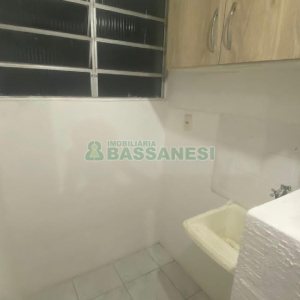 Apartamento com 58m², 2 dormitórios, 1 vaga, no bairro Parque Oasis em Caxias do Sul para Alugar
