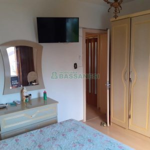 Casa com 110m², 3 dormitórios, 1 vaga, no bairro Cristo Redentor em Caxias do Sul para Comprar