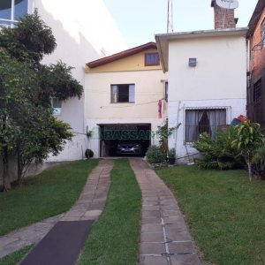 Casa com 110m², 3 dormitórios, 1 vaga, no bairro Cristo Redentor em Caxias do Sul para Comprar