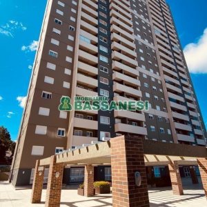Apto Mobiliado com 47m², 1 dormitório, 1 vaga, no bairro Madureira em Caxias do Sul para Alugar