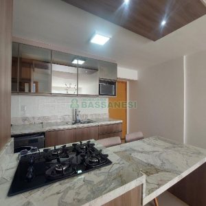 Apto Mobiliado com 47m², 1 dormitório, 1 vaga, no bairro Madureira em Caxias do Sul para Alugar