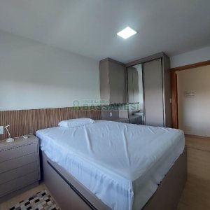 Apto Mobiliado com 47m², 1 dormitório, 1 vaga, no bairro Madureira em Caxias do Sul para Alugar