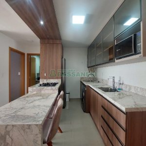Apto Mobiliado com 47m², 1 dormitório, 1 vaga, no bairro Madureira em Caxias do Sul para Alugar