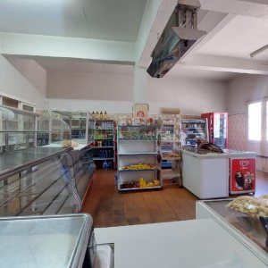 Loja com 200m², no bairro Cristo Redentor em Caxias do Sul para Alugar