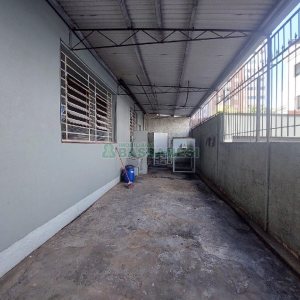 Loja com 200m², no bairro Cristo Redentor em Caxias do Sul para Alugar