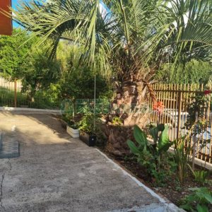 Casa com 192m², 3 dormitórios, 4 vagas, no bairro Desvio Rizzo em Caxias do Sul para Comprar