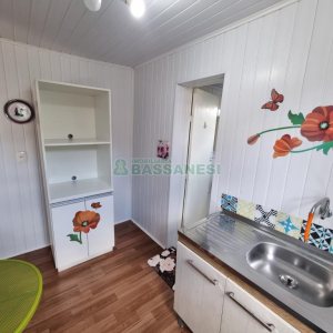 Casa com 118m², 4 dormitórios, no bairro Kayser em Caxias do Sul para Comprar