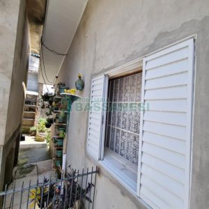 Casa com 118m², 4 dormitórios, no bairro Kayser em Caxias do Sul para Comprar