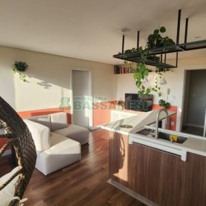 Apartamento com 49m², 1 dormitório, 1 vaga, no bairro Lourdes em Caxias do Sul para Comprar