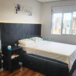 Apartamento com 49m², 1 dormitório, 1 vaga, no bairro Lourdes em Caxias do Sul para Comprar