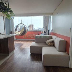 Apartamento com 49m², 1 dormitório, 1 vaga, no bairro Lourdes em Caxias do Sul para Comprar