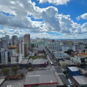 Apartamento com 49m², 1 dormitório, 1 vaga, no bairro Lourdes em Caxias do Sul para Alugar ou Comprar