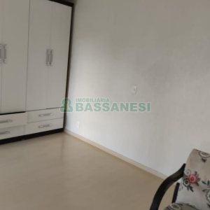 Casa com 132m², 3 dormitórios, 2 vagas, no bairro Desvio Rizzo em Caxias do Sul para Comprar