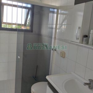 Casa com 132m², 3 dormitórios, 2 vagas, no bairro Desvio Rizzo em Caxias do Sul para Comprar