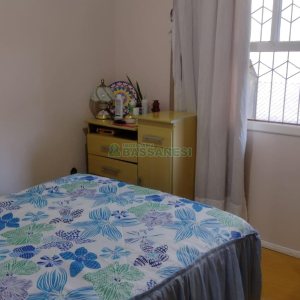 Casa com 116m², 3 dormitórios, 2 vagas, no bairro Vinhedos em Caxias do Sul para Comprar