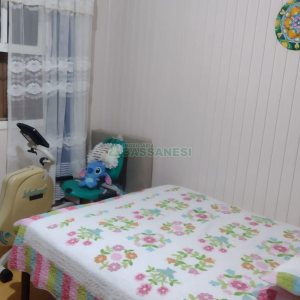 Casa com 116m², 3 dormitórios, 2 vagas, no bairro Vinhedos em Caxias do Sul para Comprar