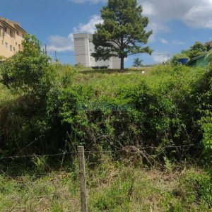 Terreno com 360m², no bairro Industrial em Caxias do Sul para Comprar