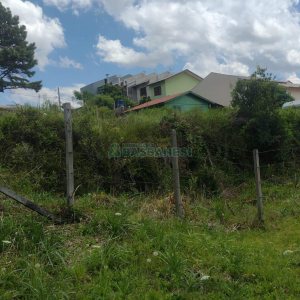 Terreno com 360m², no bairro Industrial em Caxias do Sul para Comprar