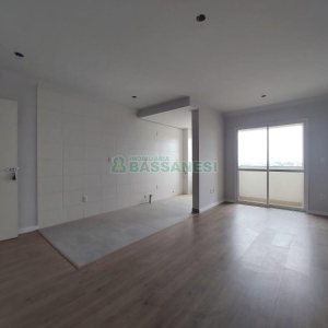Apartamento com 55m², 2 dormitórios, 2 vagas, no bairro Panazzolo em Caxias do Sul para Comprar