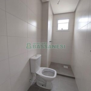 Apartamento com 55m², 2 dormitórios, 2 vagas, no bairro Panazzolo em Caxias do Sul para Comprar