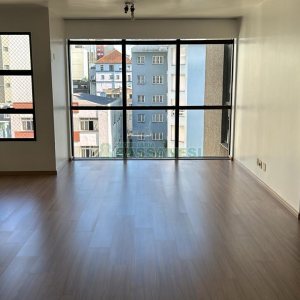 Sala com 50m², no bairro Centro em Caxias do Sul para Alugar