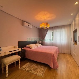 Apto Mobiliado com 100m², 2 dormitórios, 2 vagas, no bairro Jardim América em Caxias do Sul para Alugar