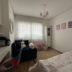 Apto Mobiliado com 100m², 2 dormitórios, 2 vagas, no bairro Jardim América em Caxias do Sul para Alugar