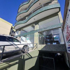 Loja com 240m², no bairro Rio Branco em Caxias do Sul para Alugar