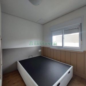 Apto Mobiliado com 50m², 2 dormitórios, 1 vaga, no bairro Bela Vista em Caxias do Sul para Alugar
