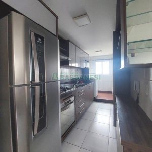 Apto Mobiliado com 50m², 2 dormitórios, 1 vaga, no bairro Bela Vista em Caxias do Sul para Alugar