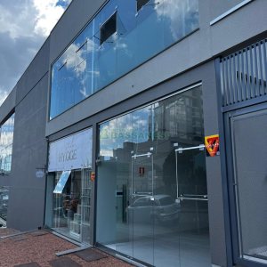 Loja com 50m², 1 vaga, no bairro Cruzeiro em Caxias do Sul para Comprar