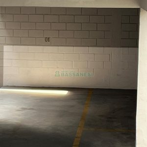 Loja com 50m², 1 vaga, no bairro Cruzeiro em Caxias do Sul para Comprar