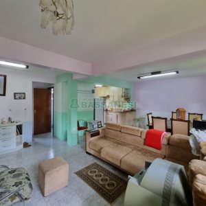 Casa com 194m², 3 dormitórios, 2 vagas, no bairro São Caetano em Caxias do Sul para Comprar