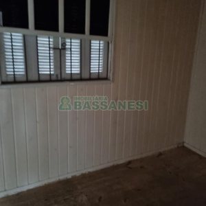 Casa com 80m², 3 dormitórios, 2 vagas, no bairro Bela Vista em Caxias do Sul para Comprar