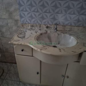 Casa com 80m², 3 dormitórios, 2 vagas, no bairro Bela Vista em Caxias do Sul para Comprar