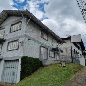 Apartamento com 96m², 2 dormitórios, 4 vagas, no bairro Cinqüentenário em Caxias do Sul para Comprar