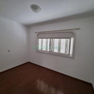 Apartamento com 96m², 2 dormitórios, 4 vagas, no bairro Cinqüentenário em Caxias do Sul para Comprar