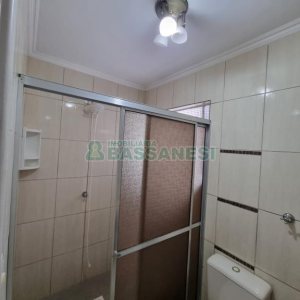 Apartamento com 96m², 2 dormitórios, 4 vagas, no bairro Cinqüentenário em Caxias do Sul para Comprar