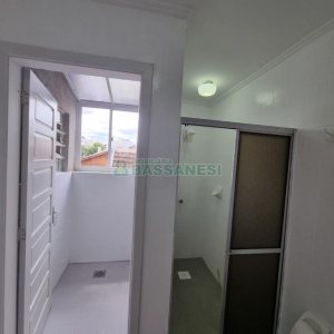 Apartamento com 96m², 2 dormitórios, 4 vagas, no bairro Cinqüentenário em Caxias do Sul para Comprar