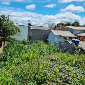 Terreno com 356m², no bairro Sagrada Família em Caxias do Sul para Comprar