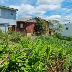 Terreno com 356m², no bairro Sagrada Família em Caxias do Sul para Comprar