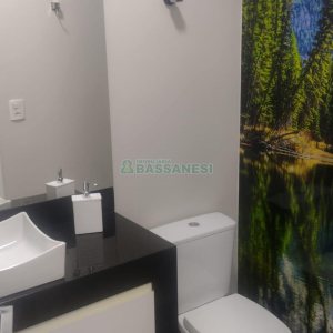 Sala com 42m², no bairro Centro em Caxias do Sul para Comprar