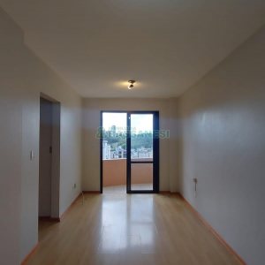 Apartamento com 65m², 2 dormitórios, 1 vaga, no bairro Centro em Caxias do Sul para Alugar