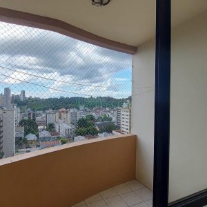 Apartamento com 65m², 2 dormitórios, 1 vaga, no bairro Centro em Caxias do Sul para Alugar