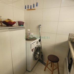 Apto Mobiliado com 40m², 1 dormitório, no bairro Centro em Caxias do Sul para Alugar