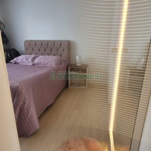 Apto Mobiliado com 40m², 1 dormitório, no bairro Centro em Caxias do Sul para Alugar