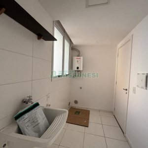 Apartamento com 142m², 3 dormitórios, 2 vagas, no bairro Cristo Redentor em Caxias do Sul para Alugar